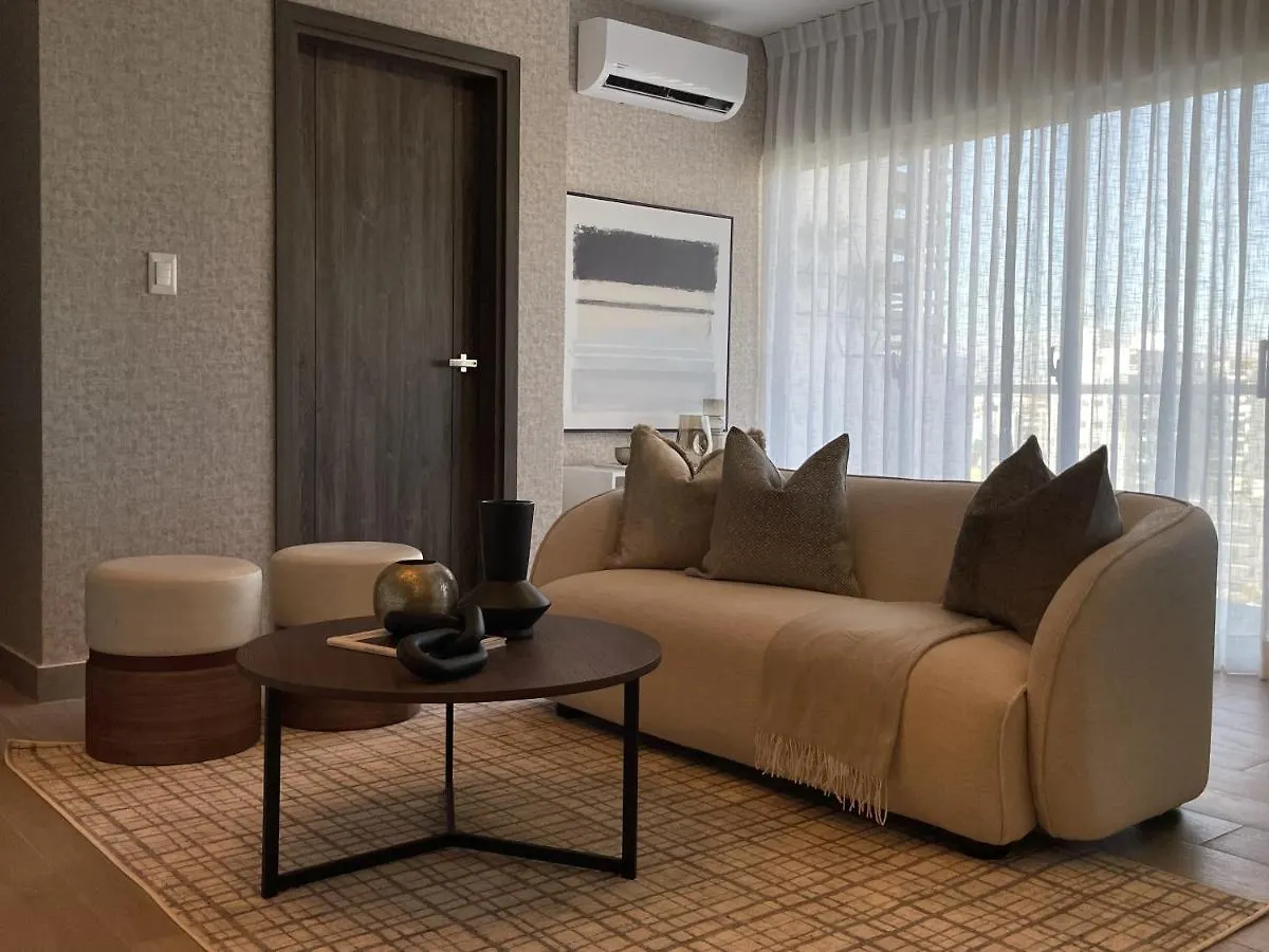 Luxury 2Bedr, 2 Balcony Pool, Gym, Downtown Santo Domingo Apartment 0*,  Dominican Republic